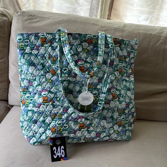 346, NWT Vera Bradley X Peanuts Green Tote Bag with Versatile Straps - Picture 7 of 8